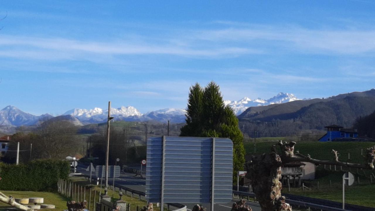 OnísEl Puentin Del Sella Con Wifi Y Parking Gratuitoアパートメント エクステリア 写真
