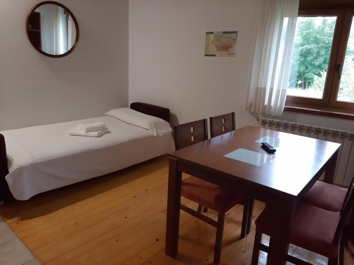 OnísEl Puentin Del Sella Con Wifi Y Parking Gratuitoアパートメント エクステリア 写真