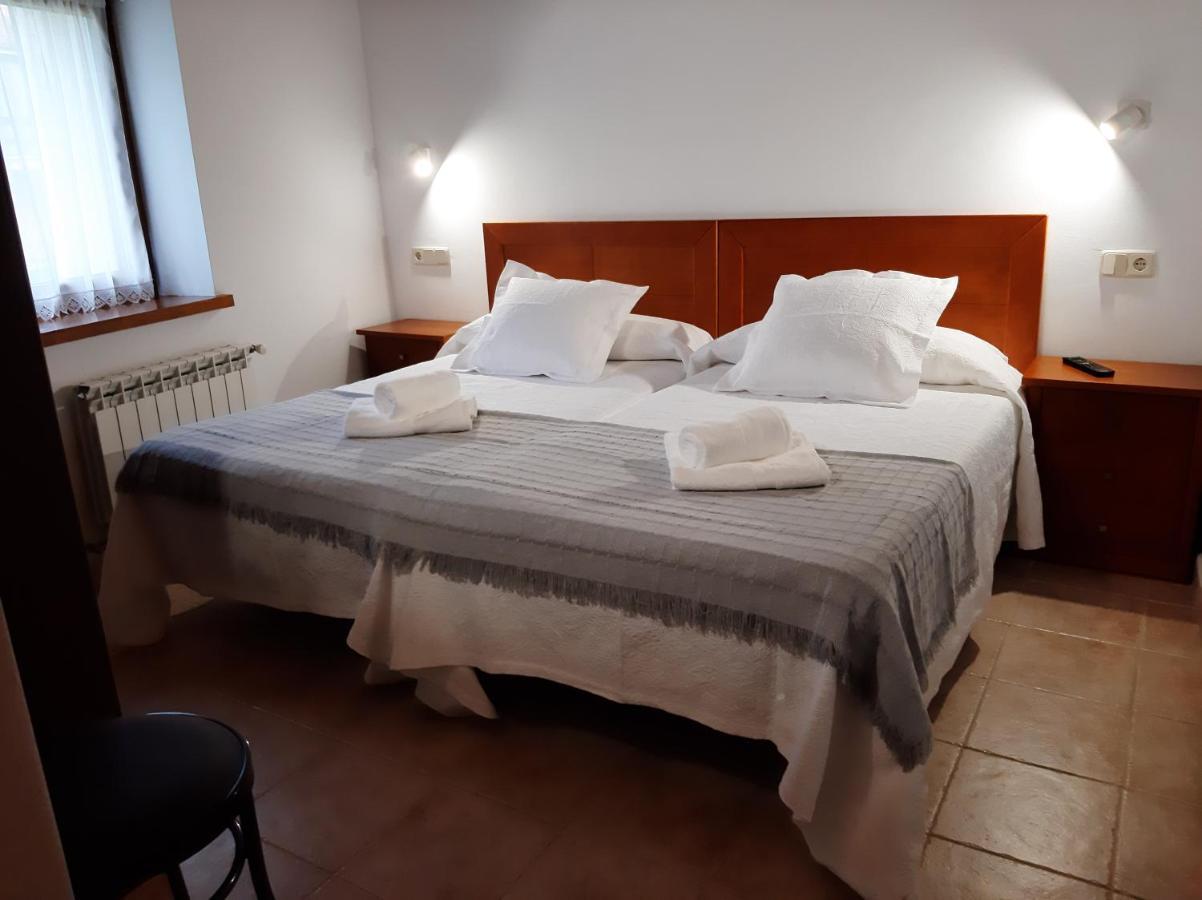 OnísEl Puentin Del Sella Con Wifi Y Parking Gratuitoアパートメント エクステリア 写真